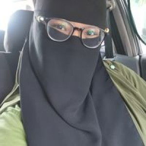 Shazlyn Shaziera Baharudin profile icon