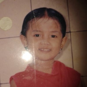 Selly Adriyani profile icon