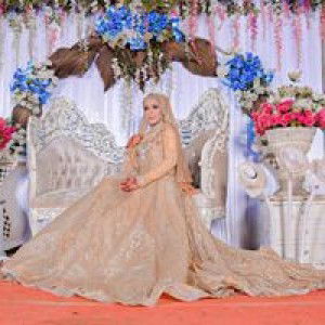 Elisa Maya Sari profile icon