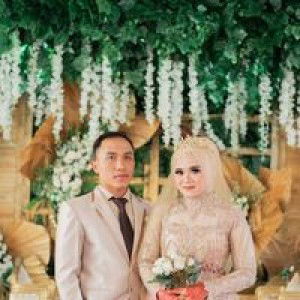 Bhernadhet Citra Wisatawati profile icon