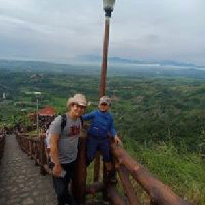 Jaja Andoy Dela Torre profile icon