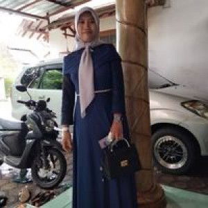 Lulu Ilmamnuna profile icon