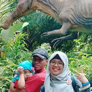 Zakiyyah Nuraina (AinaZ's Family) profile icon