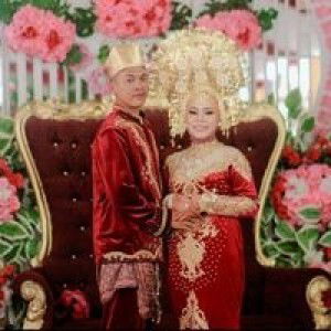 Nia Agustia Candra profile icon