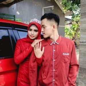 Nur Hayati profile icon