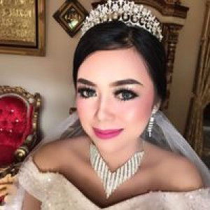 Agusthyna Fryda Montolalu profile icon