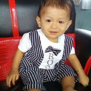 Moly Sartika profile icon