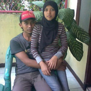 Dewi Nurkhalimah profile icon