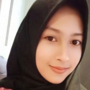 Tria Santi profile icon