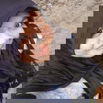 ayoh febrianti profile icon