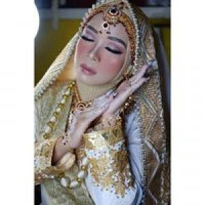 Mayy Putri SyahNa profile icon