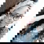 Putrii Putrie profile icon