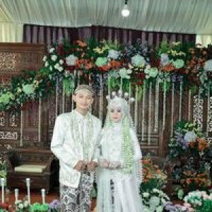 Miranti Lailatul Safitri profile icon