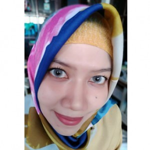 Devi Fashihatul profile icon