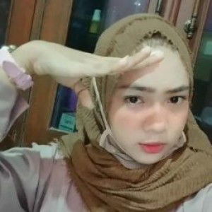 Helyu Tsuroyya Al-Abasuni profile icon