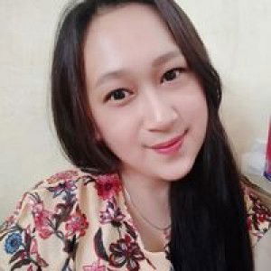 Christi Porong profile icon