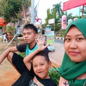 Silvia Listianingrum profile icon