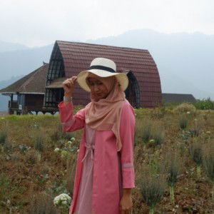 Ririn Dwi profile icon