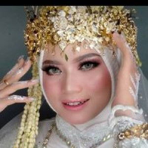 Roikhatul Jannah profile icon