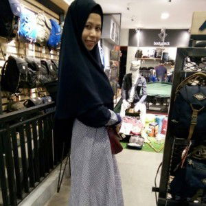 Dewi Puspita profile icon