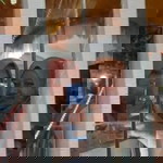 Tia Indra Wulan Sari profile icon