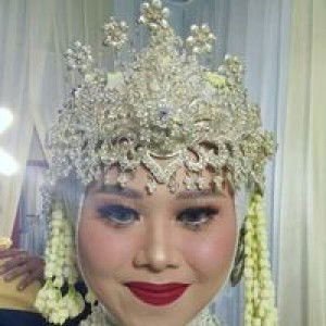 Siti Mayasari Alfajrin profile icon