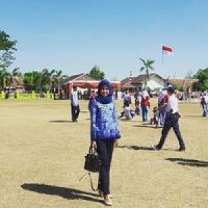 Berty Resmawati profile icon