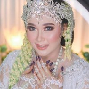 Silviana Dewi profile icon