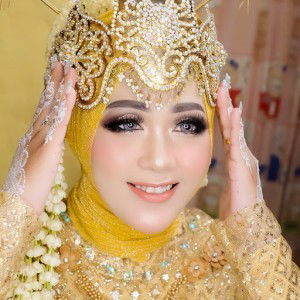 palupi dia retno profile icon