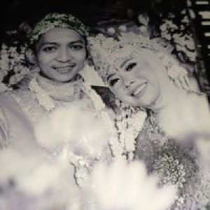 Wulan Yuniarti profile icon