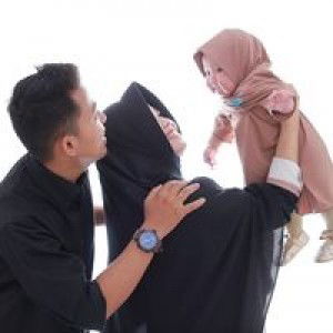 Dian Andrianii profile icon