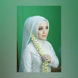 Indah Mogu profile icon