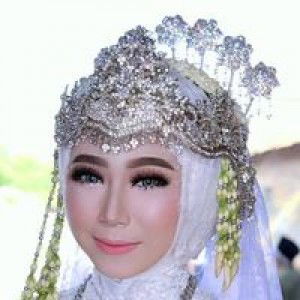 Eka Ratnasari profile icon