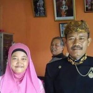 Indri Hapsari profile icon