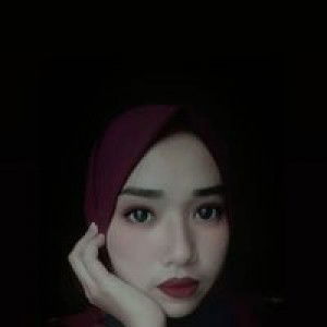 Desy Di profile icon