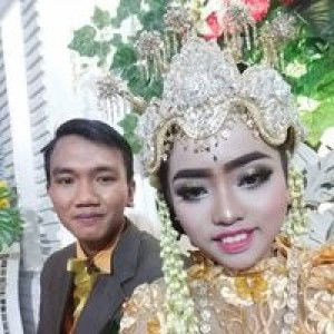 Nina Febby profile icon