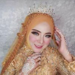 Cici Ely profile icon