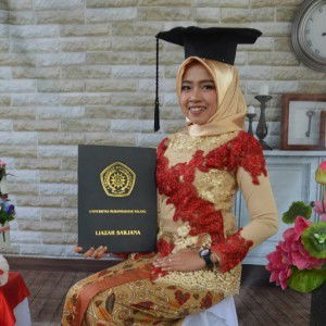 YULIANA PRATIWI profile icon