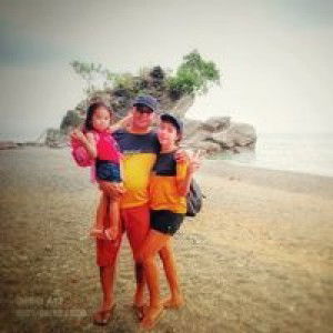 Glady Pueblos Maloloy-on Reble profile icon