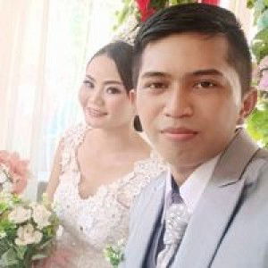 Astry Weny profile icon