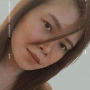 Lora Buslon profile icon