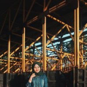 Windy Pangestuti profile icon