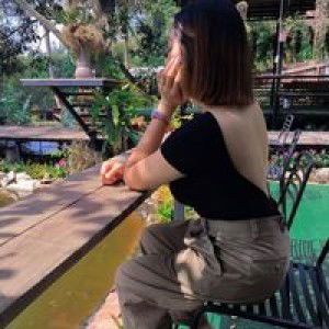 อุษา เพ็ชรสุกใส profile icon