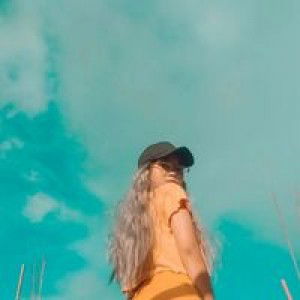 Naisy Castillo profile icon