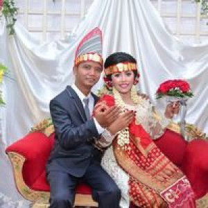 Riris Melina Sinaga profile icon