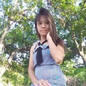 Amapola Rose Manaois Sevilla profile icon