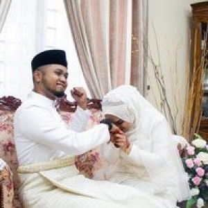 Nur Aieza Fadzlin profile icon