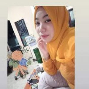 Rena Anggela profile icon