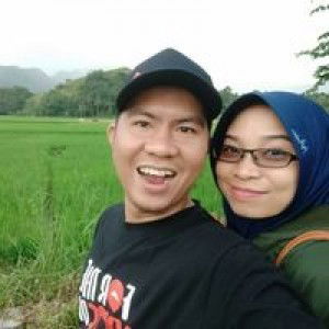 Vika Romia Tessa profile icon