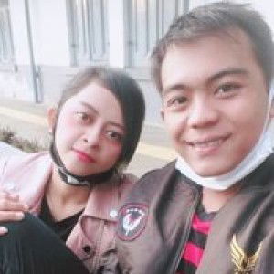 Putri Vivian profile icon